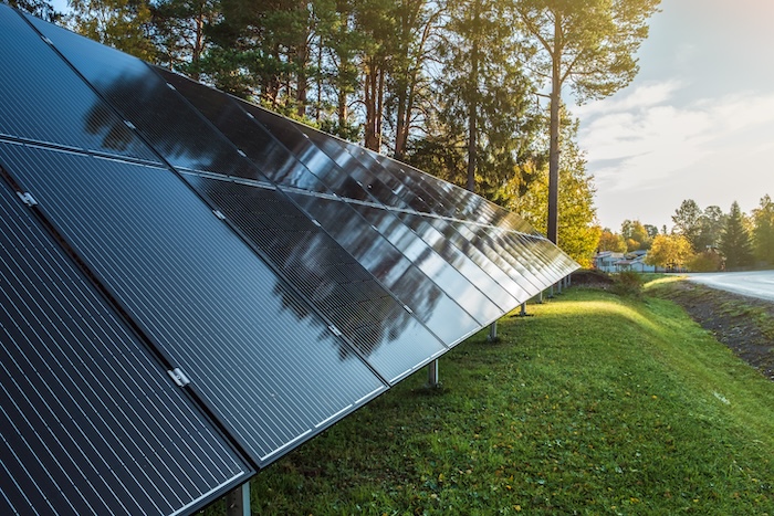 Installera solpaneler i Borås – spara mycket pengar varje år